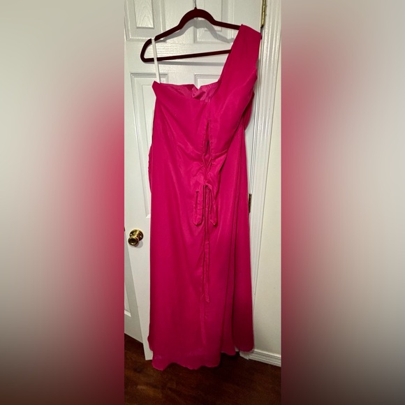 NEW NO TAGS SZ 28 WOMENS FUCHSIA PINK ONE SHOULDER EVENING GOWN Left Front Slit - Picture 4 of 4